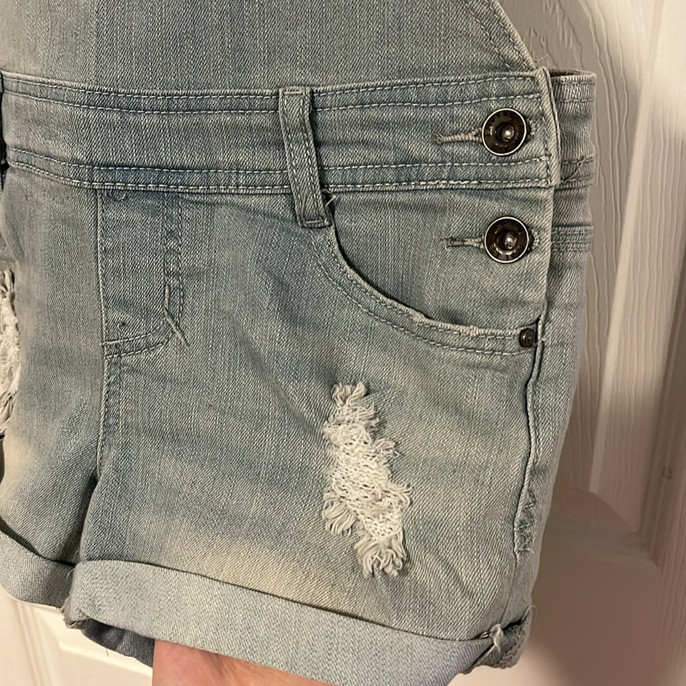Empyre Madelyn Overall Shorts Distressed Denim - Picture 5 of 9